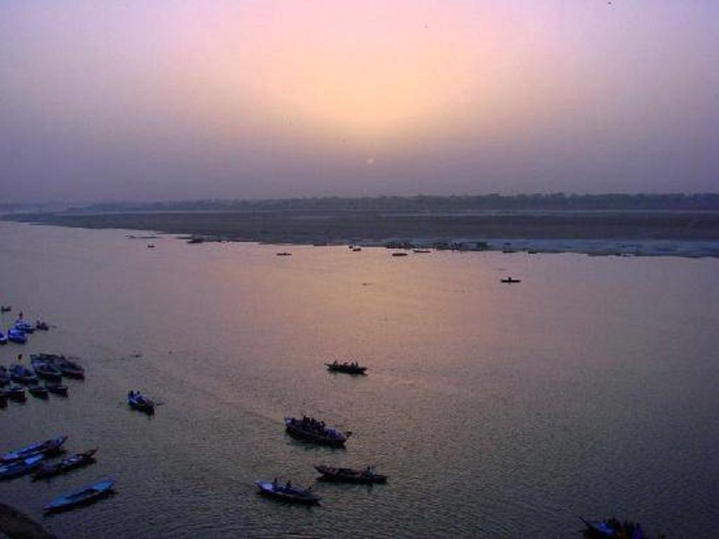 Hotel Sita Palace On Heritage Ghats Of Benaras Варанасі Екстер'єр фото