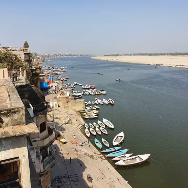 Hotel Sita Palace On Heritage Ghats Of Benaras Варанасі Екстер'єр фото